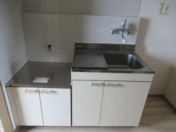 コーポモロヘイヤの物件内観写真